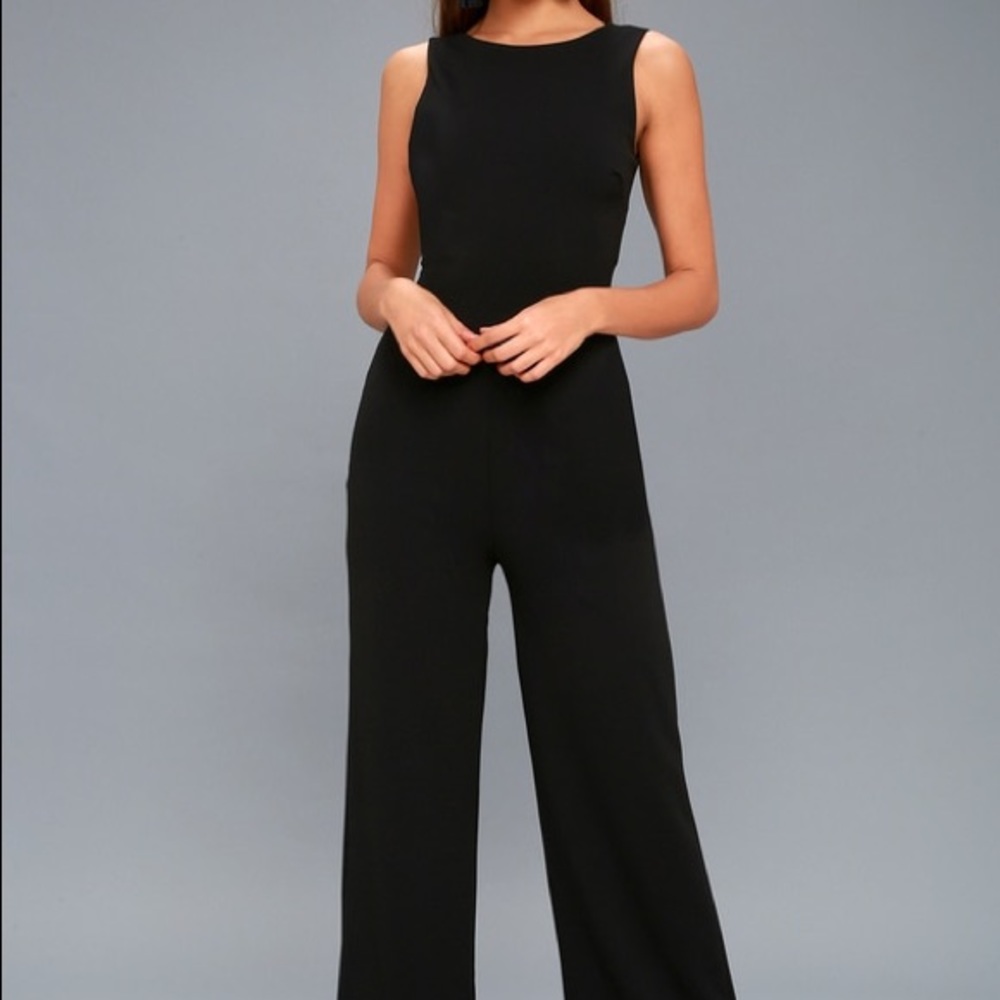 NWT Lulu’s Good Cheer Jumpsuit